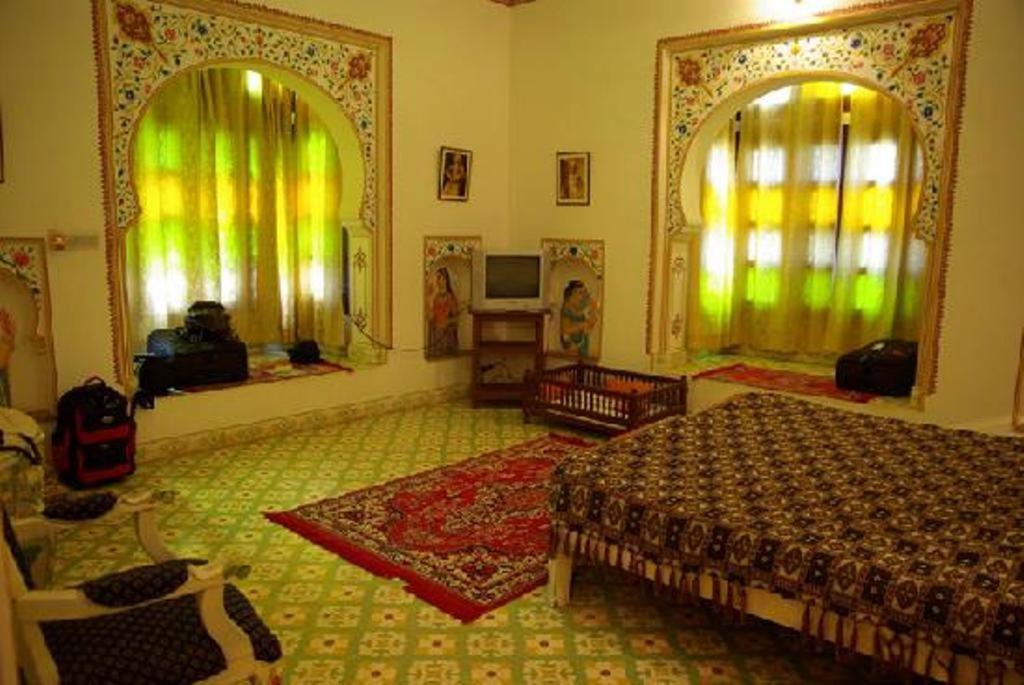 Bassi Fort Palace Chittorgarh Zewnętrze zdjęcie