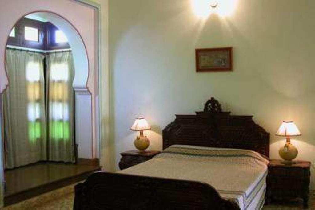 Bassi Fort Palace Chittorgarh Zewnętrze zdjęcie